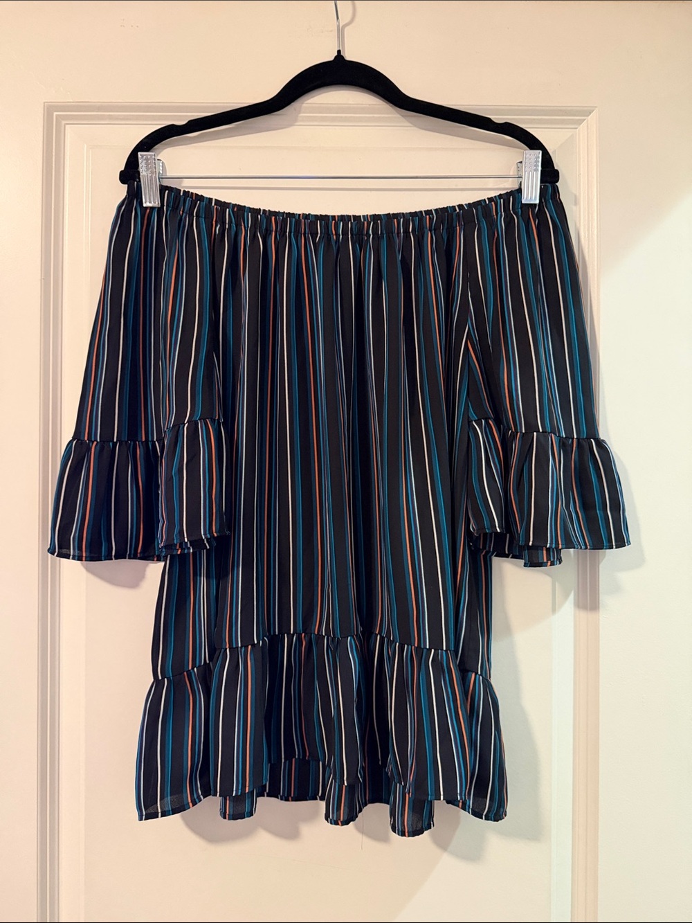 LOFT Off-Shoulder Blouse